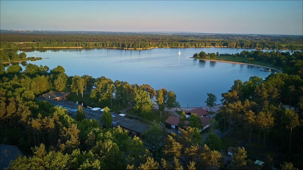 Seehotel Am Tankumsee Isenbüttel Екстериор снимка